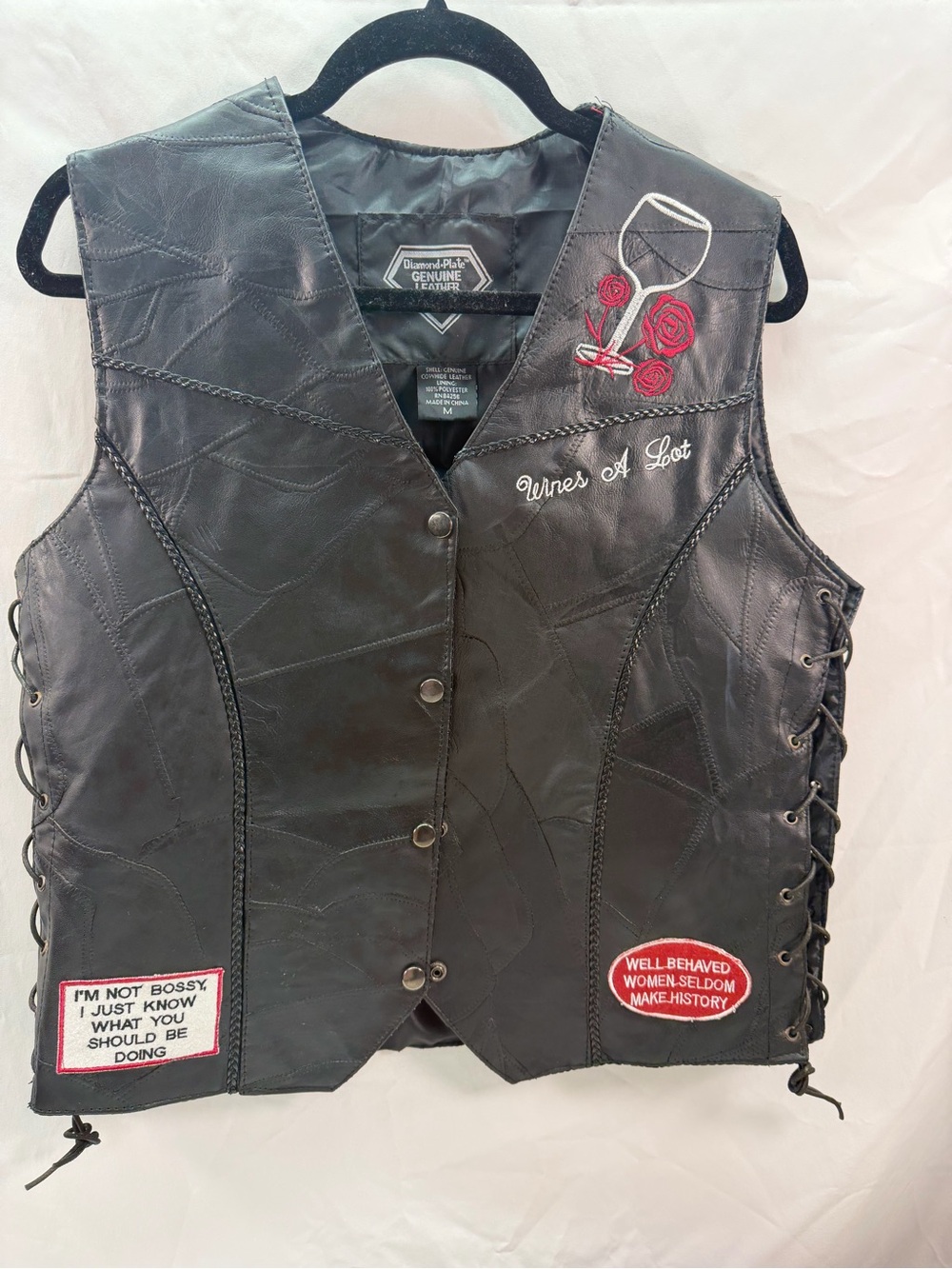 Diamond Plate Women's Patchwork Leather Biker Vest Medium Wine Roses Patches